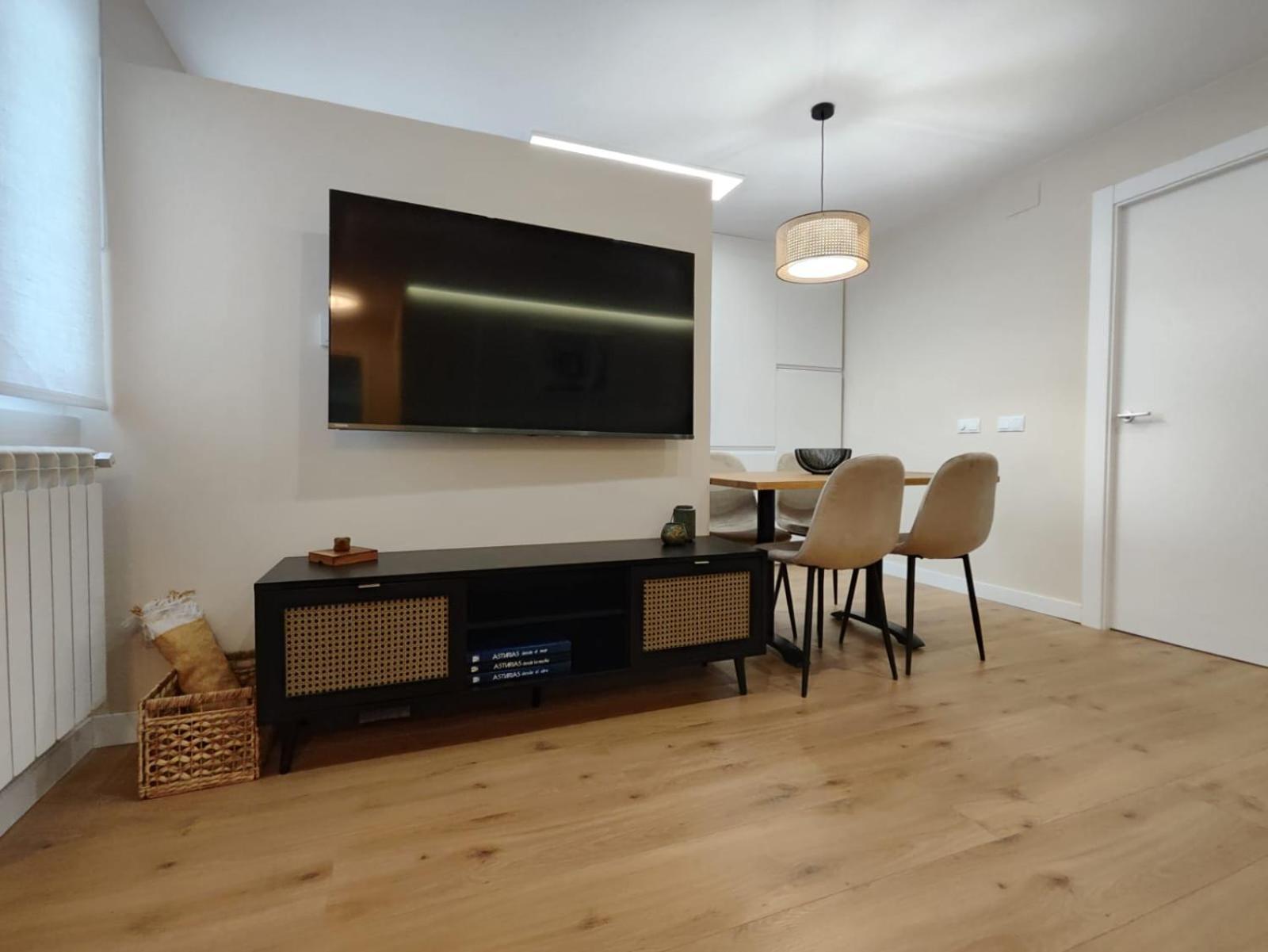 Appartement Carpio 18 à Oviede Extérieur photo