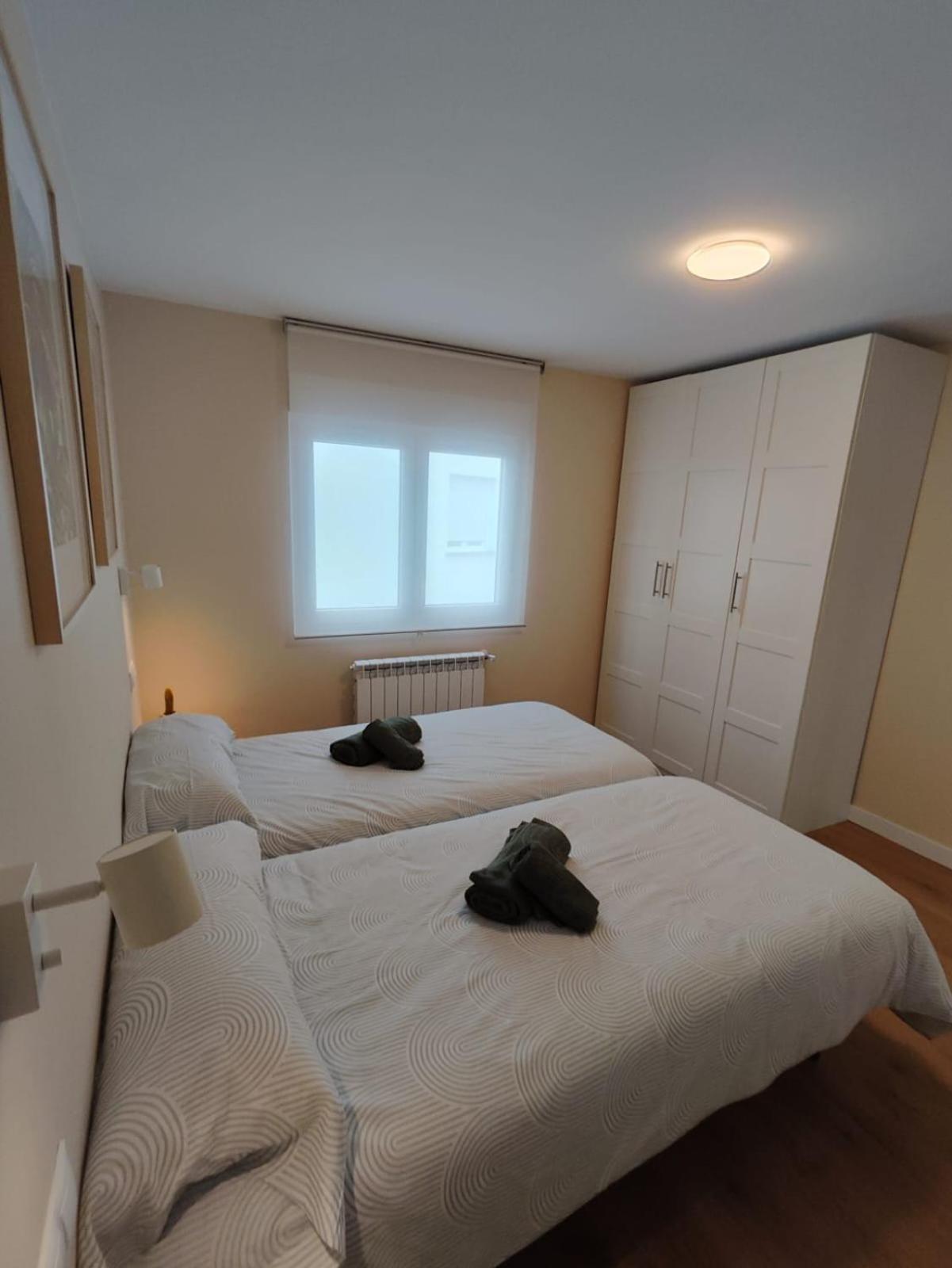 Appartement Carpio 18 à Oviede Extérieur photo